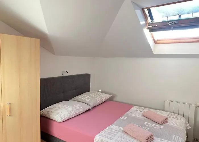 Apartments Neven