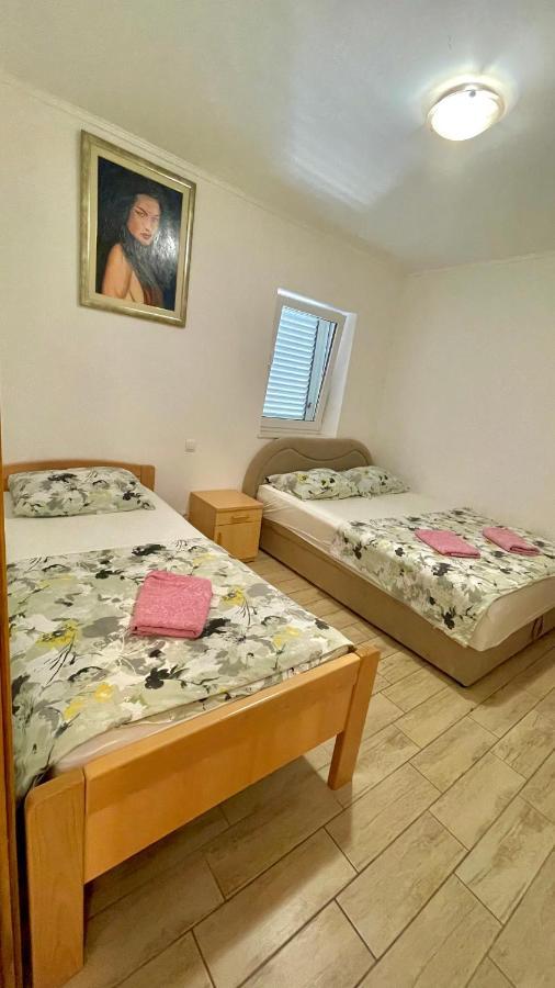 Neven Apartament