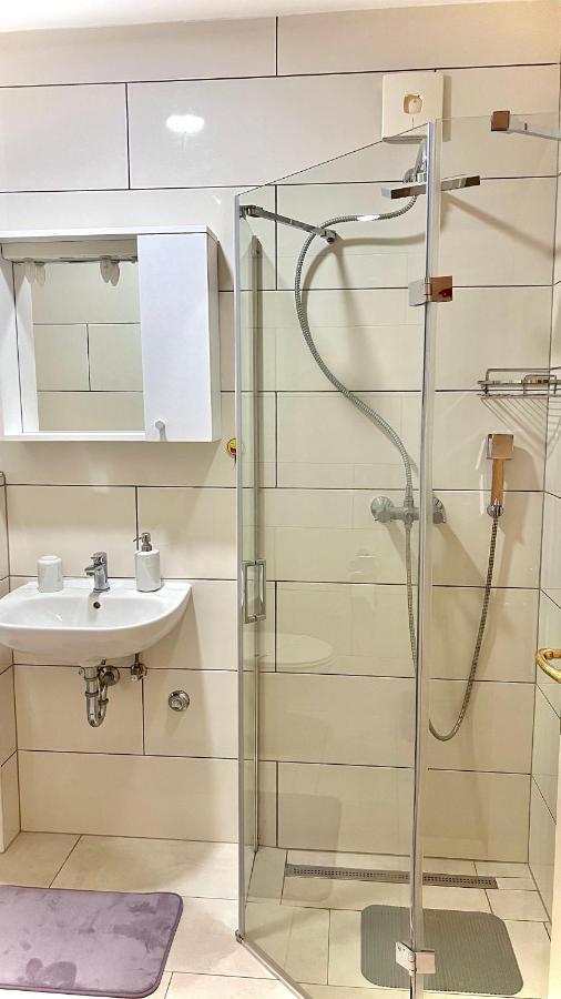 Neven Apartament