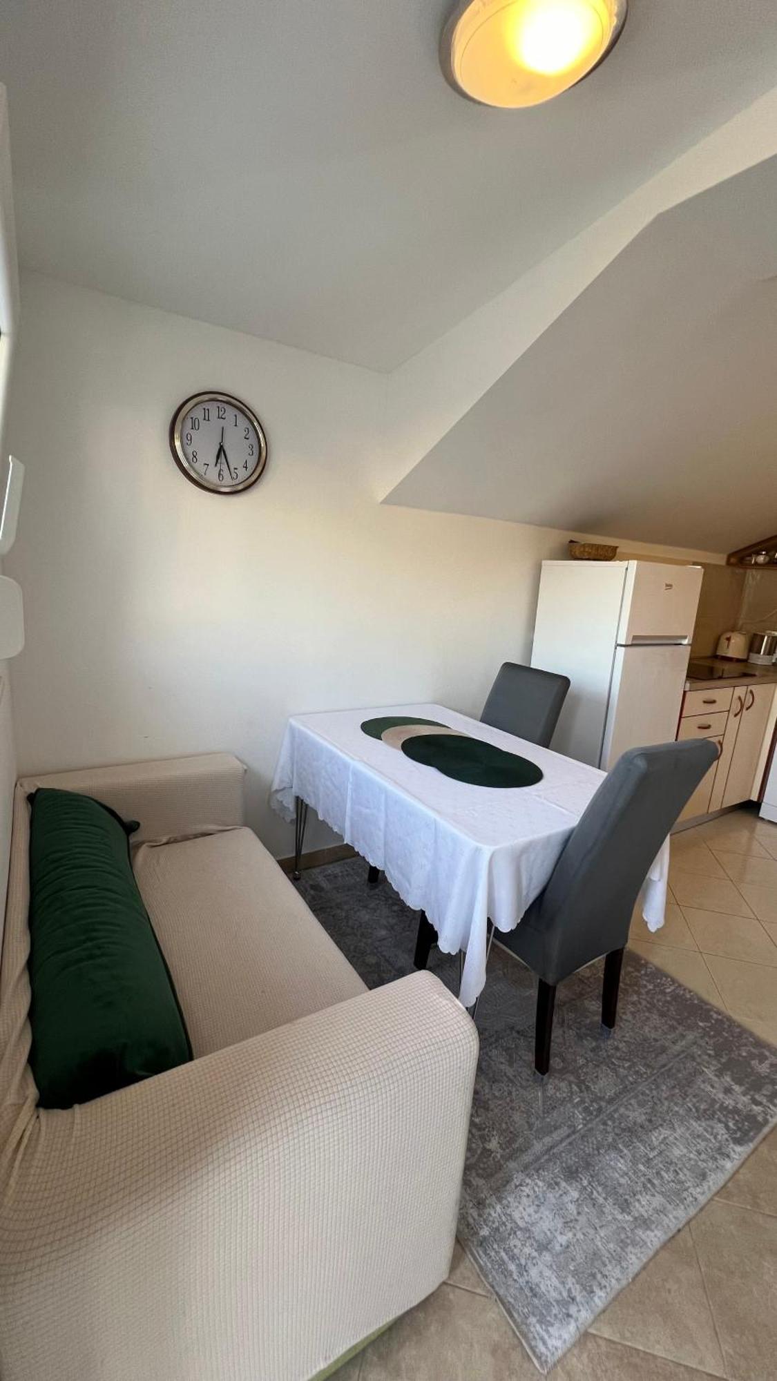 Apartament Neven